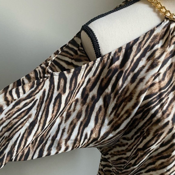 NWT Michael Kors Cold-Shoulder Animal Print Blouse - Picture 3 of 7